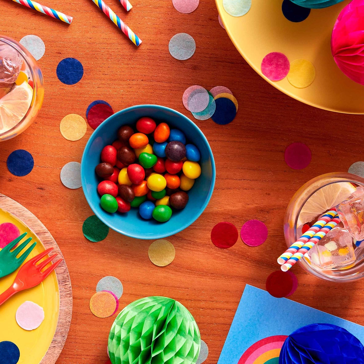 Peanut Milk Chocolate Pouch Bag 200g by M&M'S