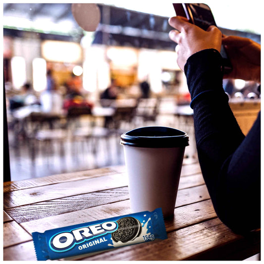 Vanilla Cookie Chocolate Sandwich Biscuits 154g by OREO