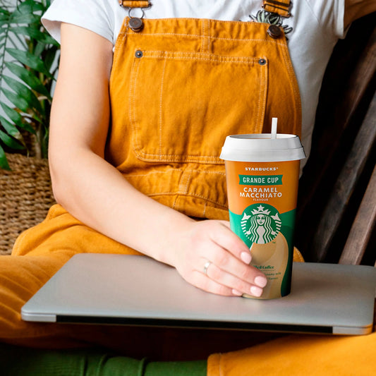 Grande Caramel Macchiato Iced by STARBUCKS