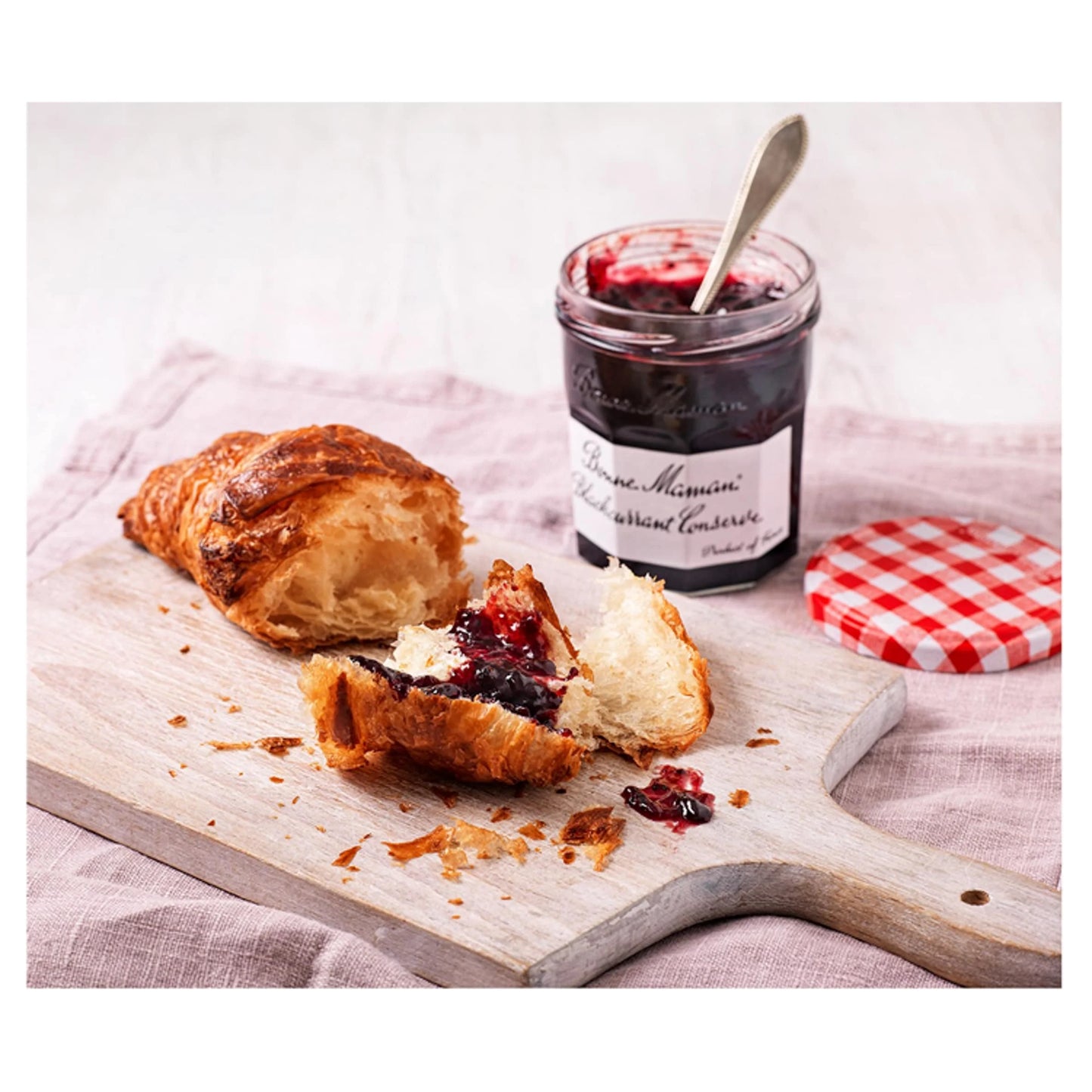 Blackcurrant Conserve 370g by Bonne Maman