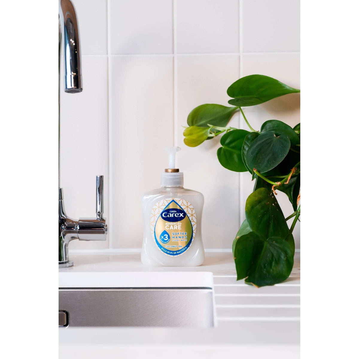 Advanced Care Antibacterial Hand Wash - by CAREX