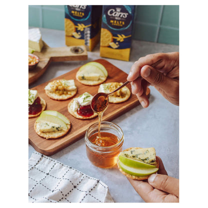 Melts Cheese Crackers 150g by Carr's
