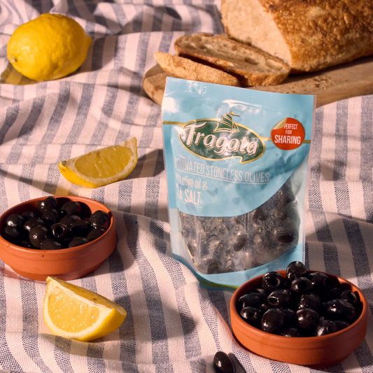 Marinated Stoneless Olives With Olive by FRAGATA