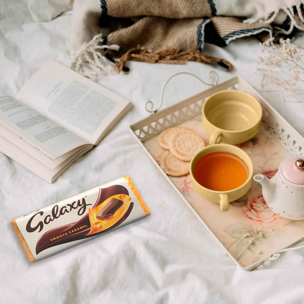 Smooth Caramel & Milk Chocolate Bar 135g by GALAXY
