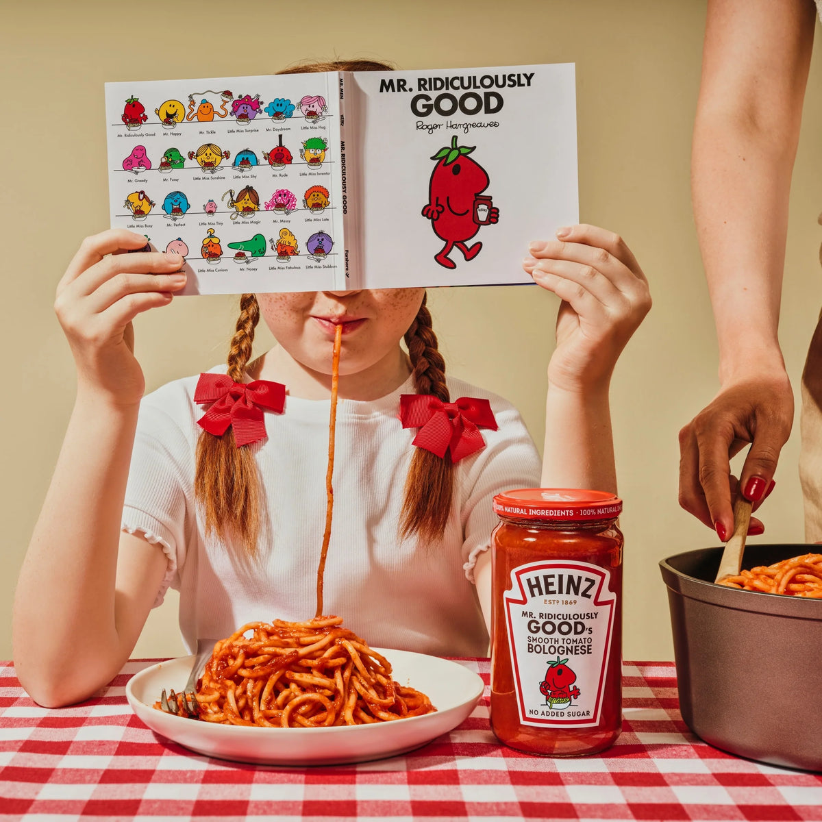 Smooth Tomato Bolognese Pasta Sauce 490g by HEINZ