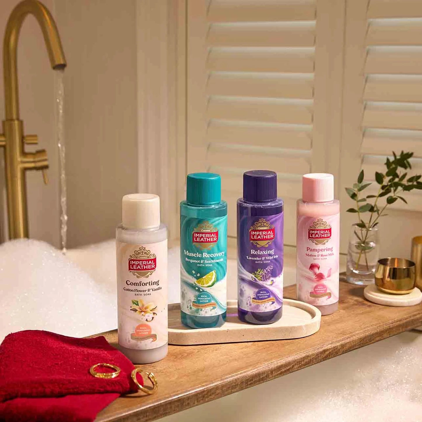 Cotton & Vanilla Bath Soak by IMPERIAL LEATHER
