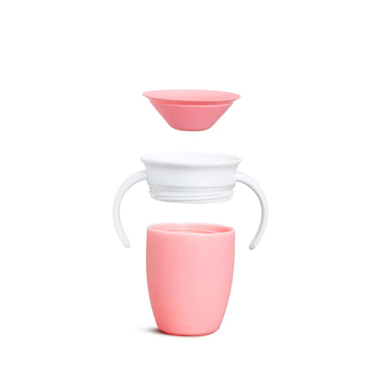 Miracle 360 Trainer Cup by munchkin
