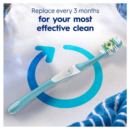 Pro Clean Medium Manual Toothbrush by Oral-B
