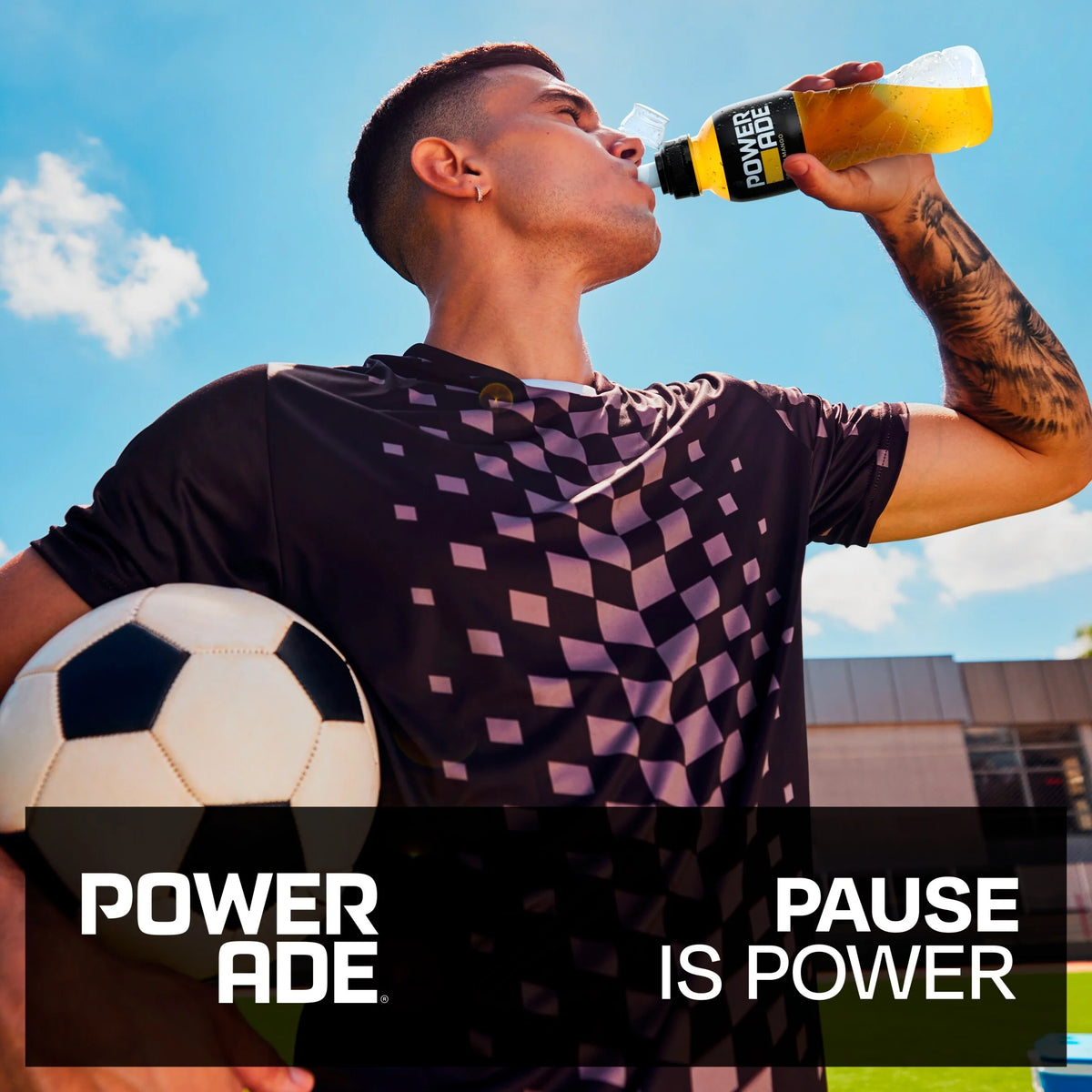 Golden Mango Isotonic Sports Drink by POWERADE