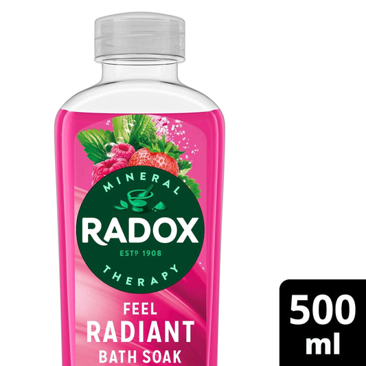 Strawberry Feel Radiant Bath Soak by RADOX