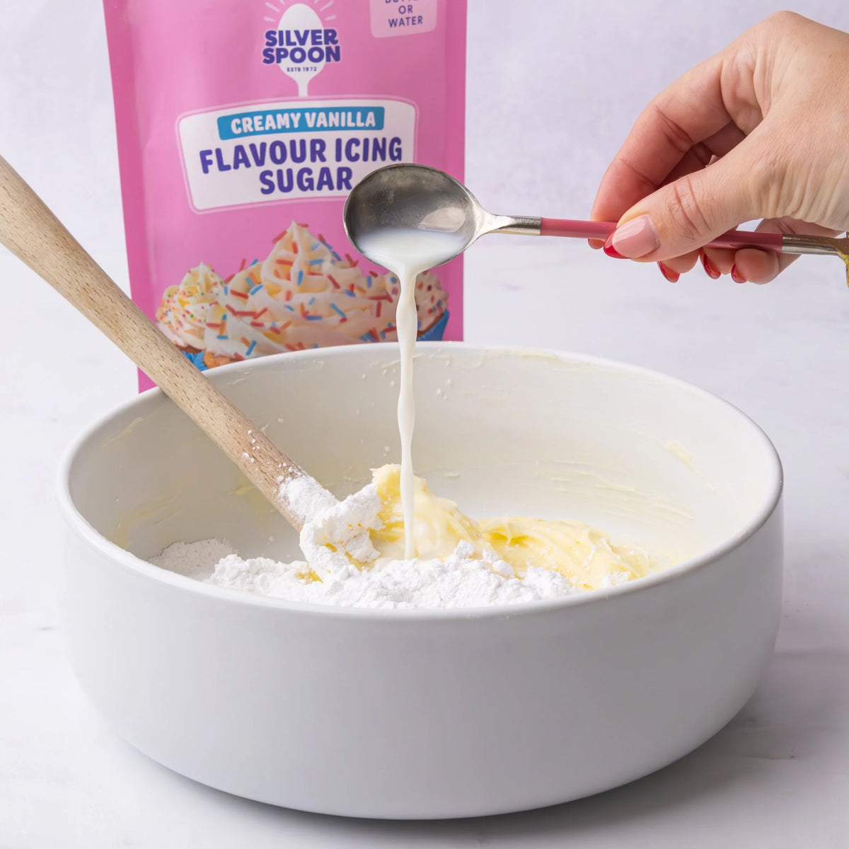 Vanilla Icing Sugar 200g by SILVER SPOON