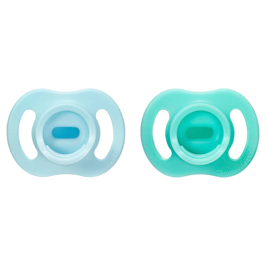 Ultra Light Stay Put Soothers by tommee tippee