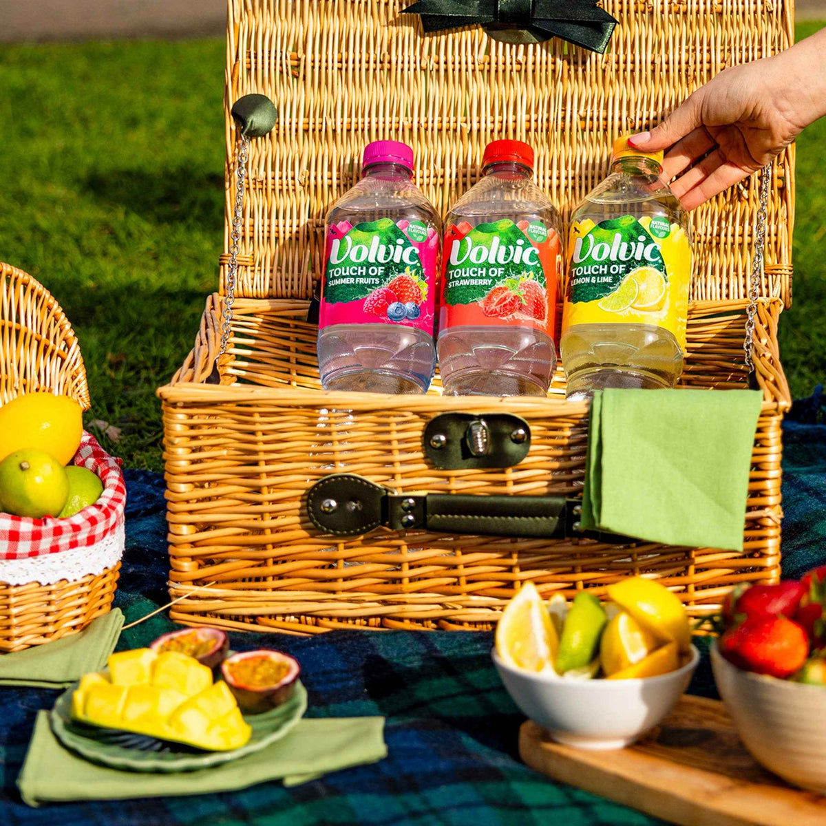 Touch Of Fruit Lemon & Lime Still by VOLVIC