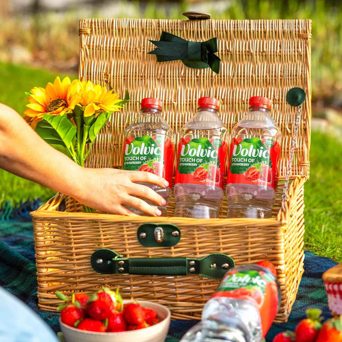 Touch Of Fruit Strawberry Still by VOLVIC